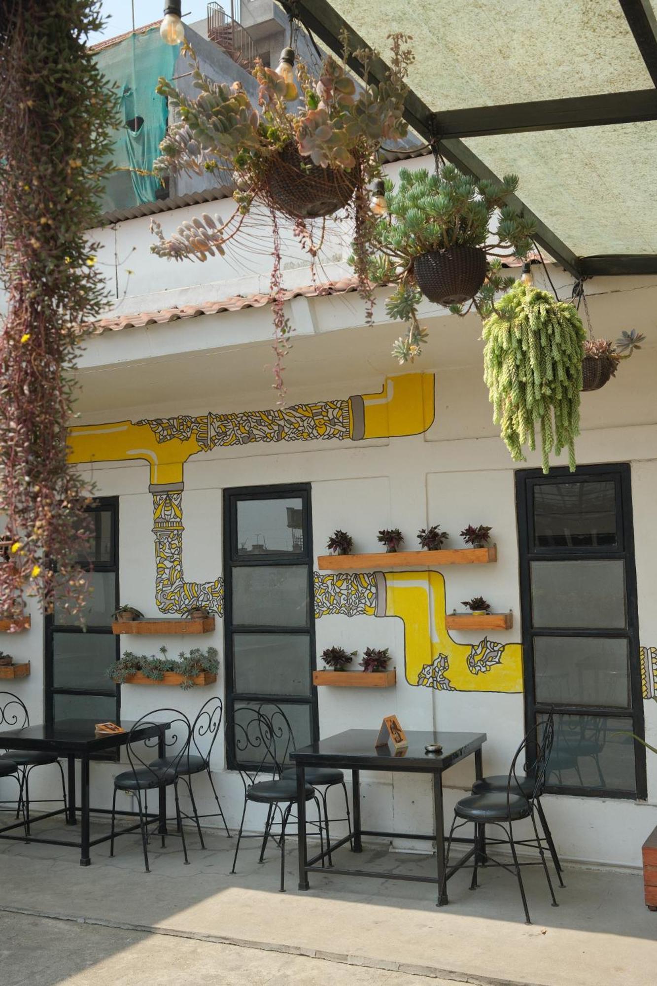 Yakety Yak Hostel Katmandú Exterior foto